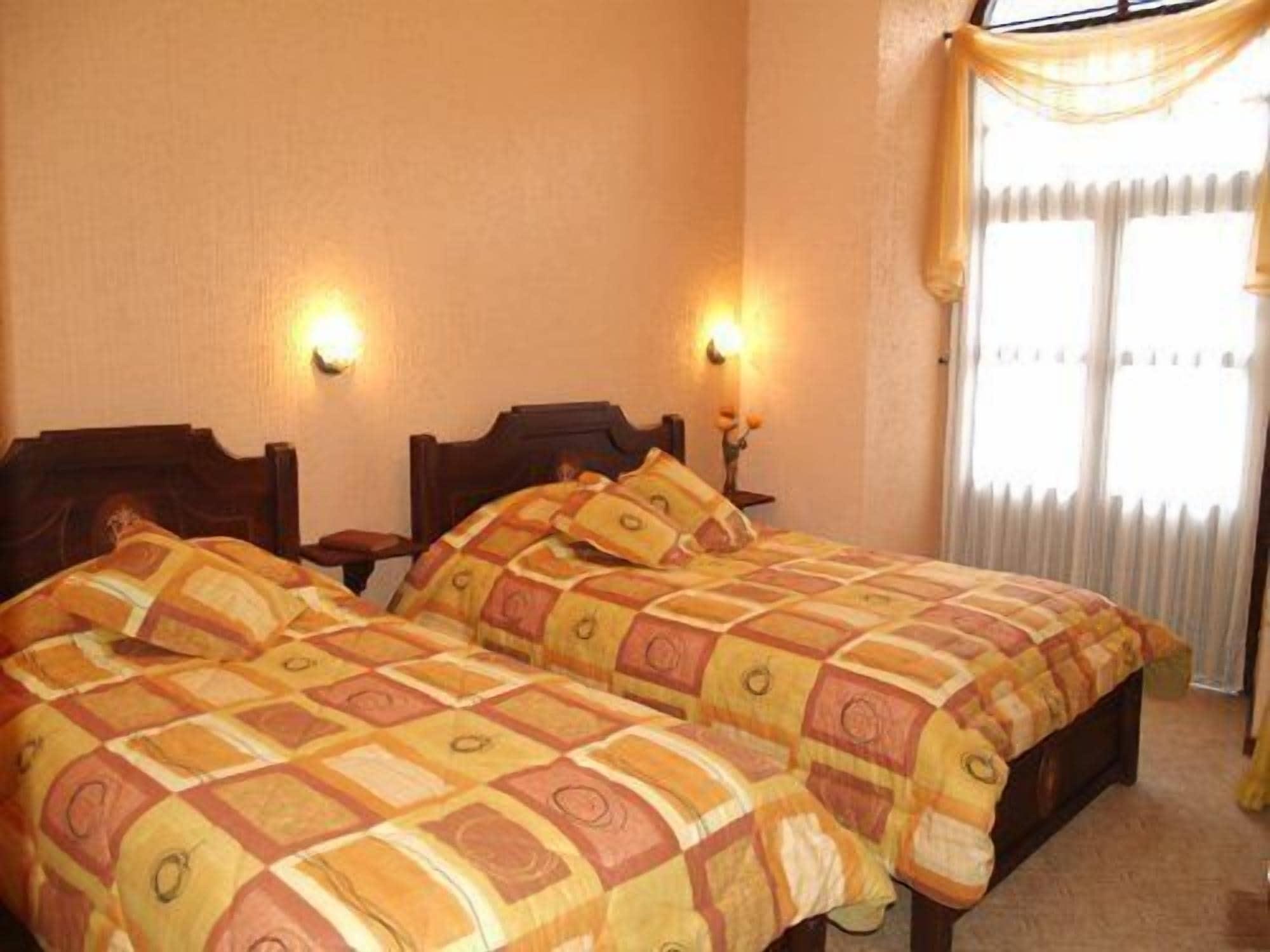 Hotel Catedral 基多 外观 照片