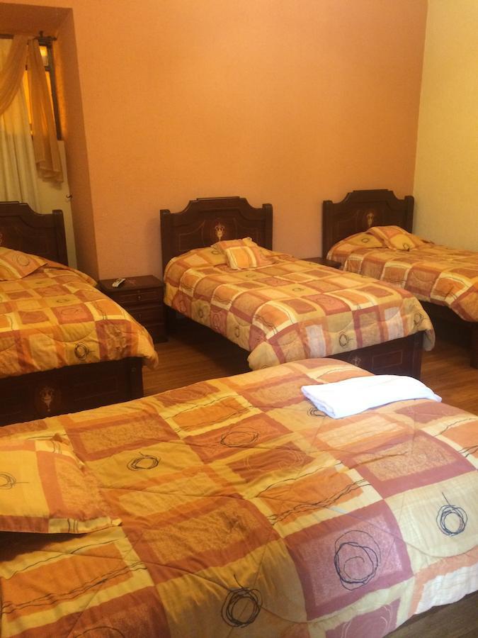 Hotel Catedral 基多 客房 照片