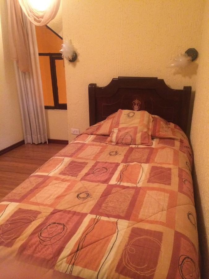 Hotel Catedral 基多 客房 照片