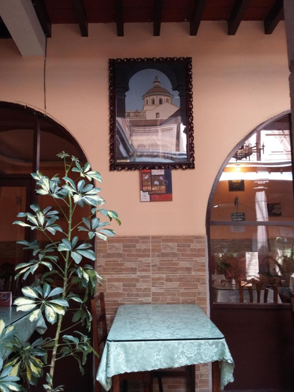 Hotel Catedral 基多 外观 照片
